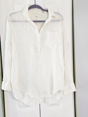 GAP White Semi-Sheer Long Sleeve Button Pullover Blouse Cotton Blend Size M